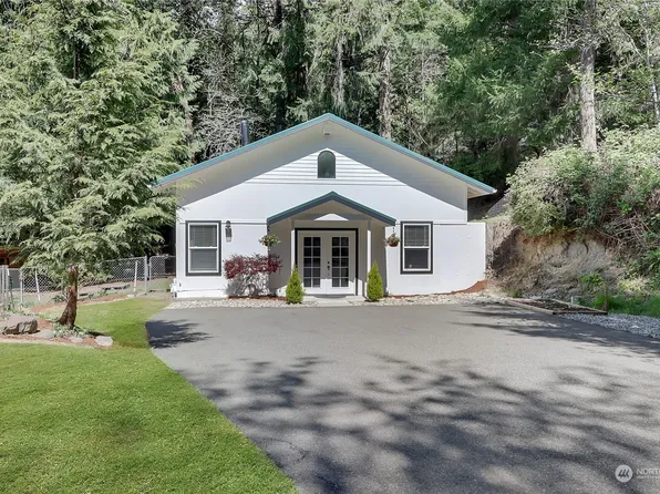 5715 - 5717 Comte Drive NW, Gig Harbor, WA 98335