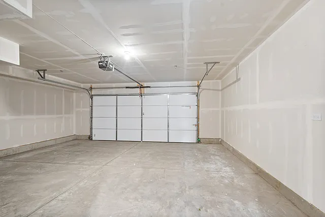 8375 Mulberry Ave — Photo 17