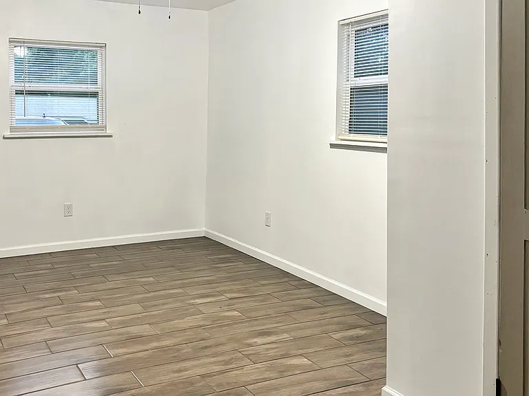 502 Hickory St — Photo 14