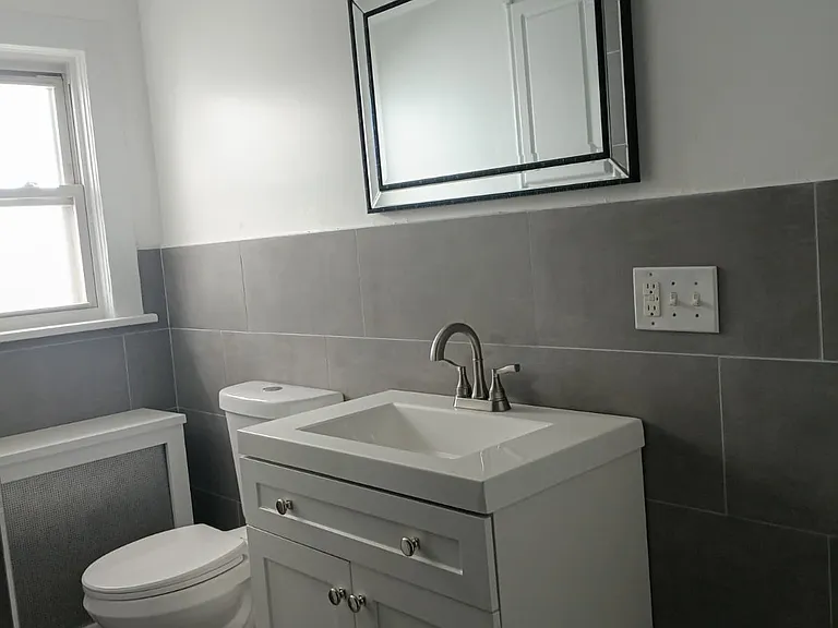 209 S Maple Ave #1 — Photo 13