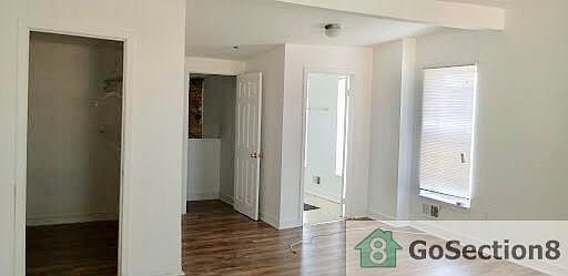 2nd image of 300 S Gilmor St
