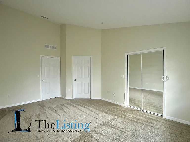 10409 Regent Square Dr #802 — Photo 14