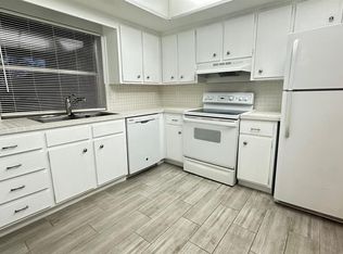 1911 NE 28th Ct APT 2B, Lighthouse Point, FL 33064