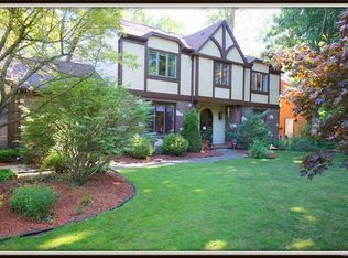 292 Forestview Dr, Buffalo, NY 14221