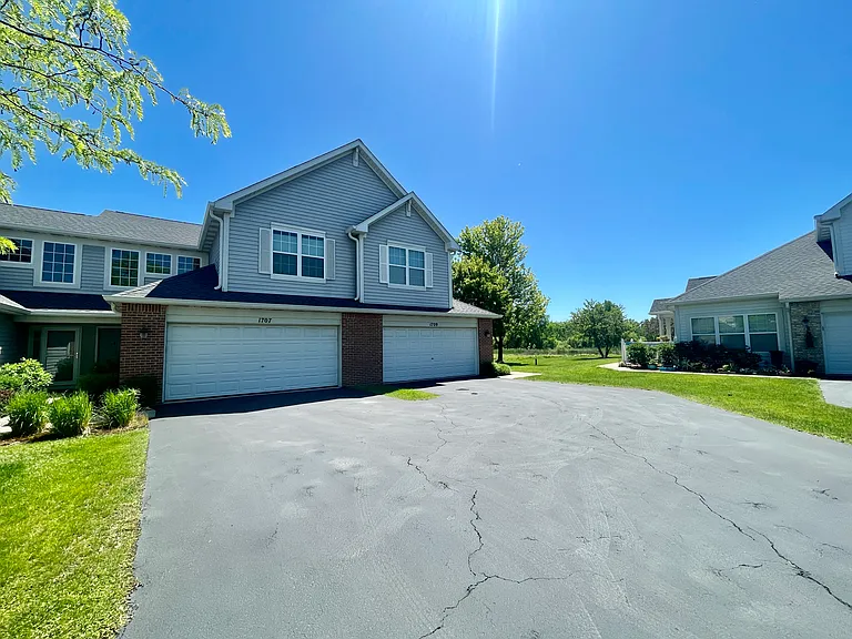 1707 S Candlestick Way — Photo 41