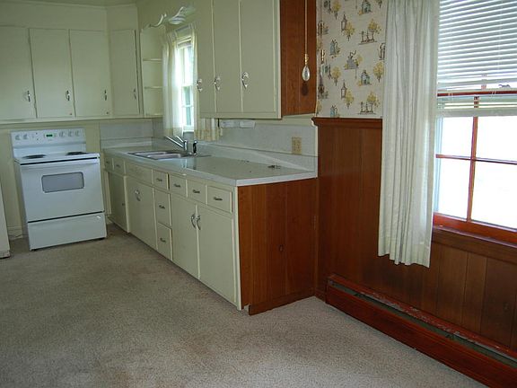 5th image of 540 Crestland Dr