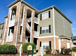 118 Parsley Ln APT 304, Leland, NC 28451