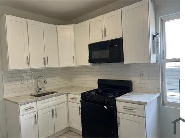 480 Avon Ave Floor 3, Newark, NJ 07108