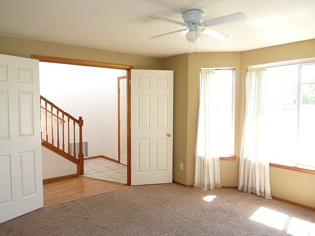 1st image of 4115 Hilltop Dr