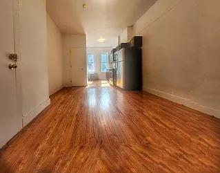 Rented by RELEASE NY