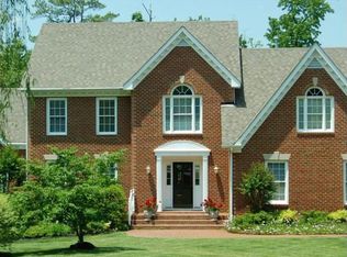 3206 Fox Hurst Dr, Midlothian, VA 23113