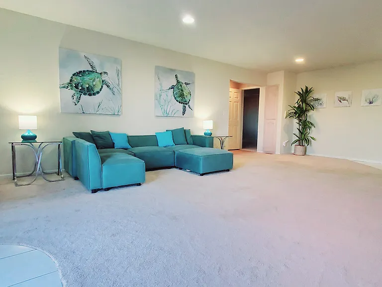1217 Sangamon Ave #4 — Photo 1