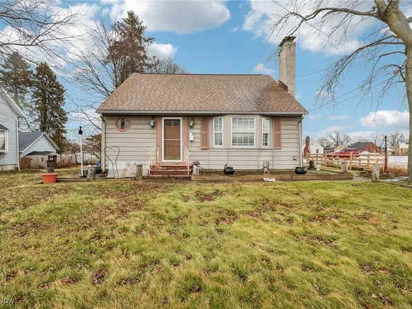 700 Whipple Ave NW, Canton, OH 44708