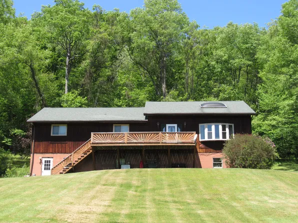 2641 Shawmut Rd, Brockport, PA 15823