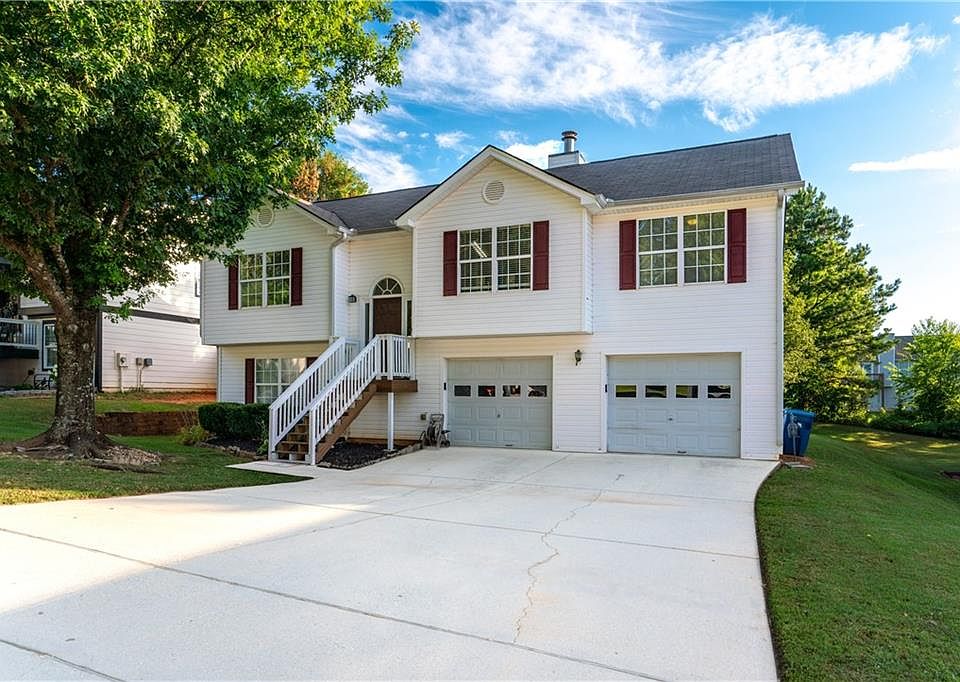 1st image of 810 Ashland Park Way