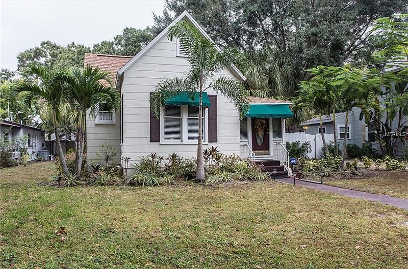 1st image of 225 31st Ave N