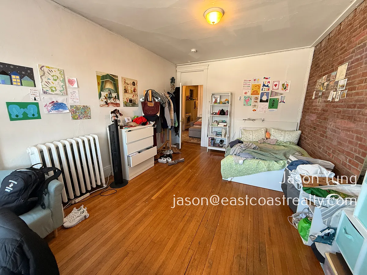 Building Photo - 238 Hemenway St #15