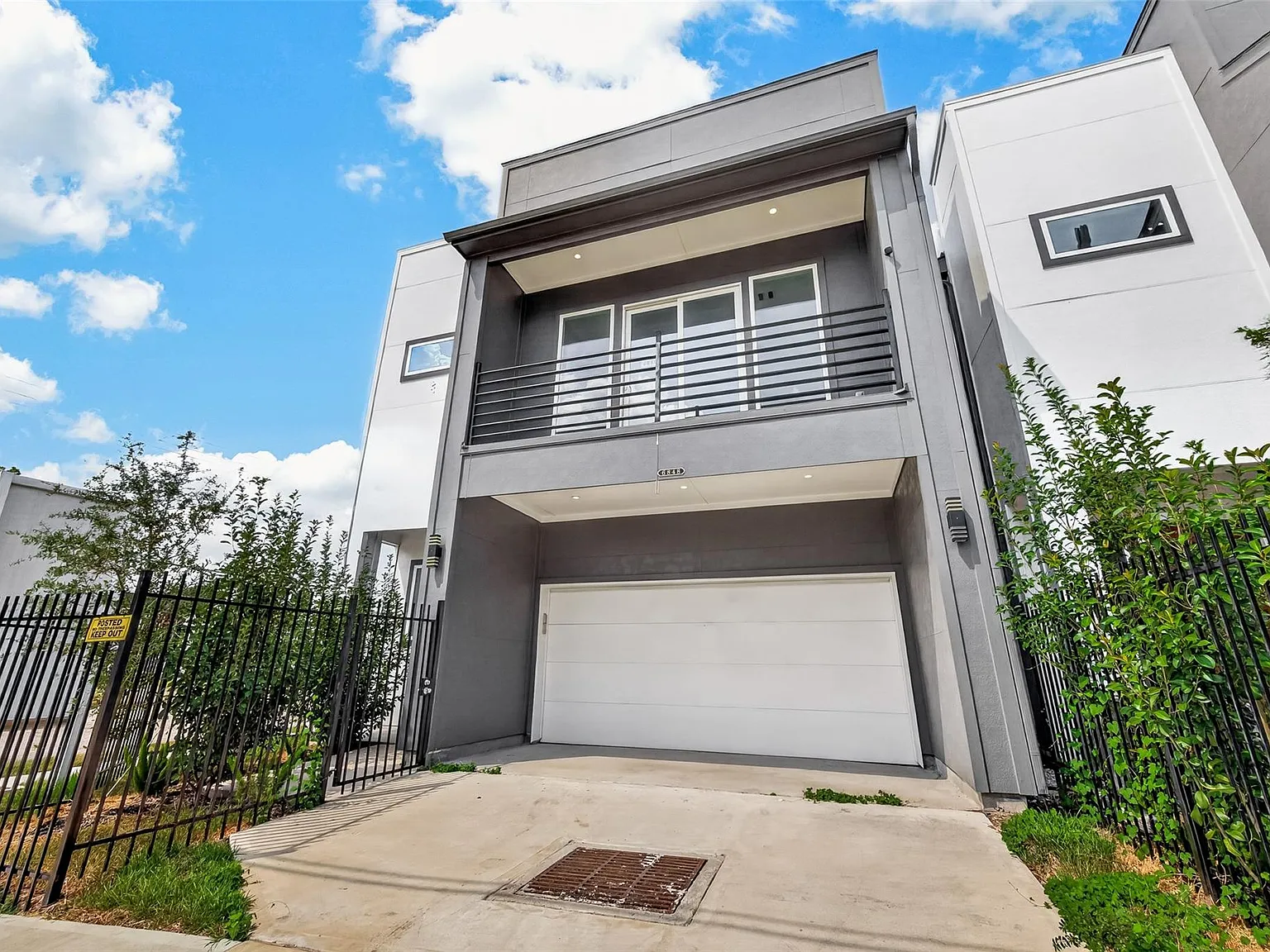 3 bed, 3.5 bath, 1659 sqft, $2,500 — Photo 4
