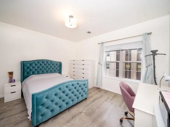 5903 Jefferson Street image 4 of 6