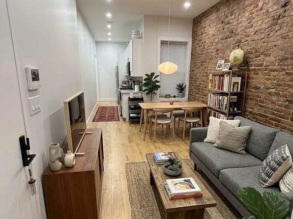 1709 Madison St APT 3R