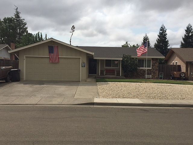 1st image of 243 Daffodil Dr