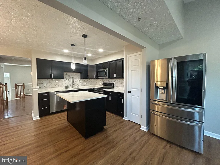 8616 Accokeek St — Photo 10
