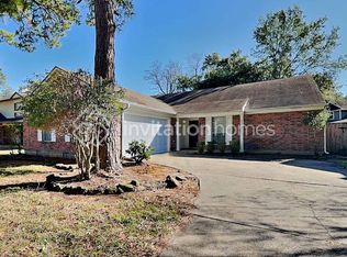 9327 Bayou Bluff Dr, Spring, TX 77379