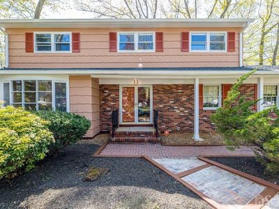 11 Neal Dr, East Brunswick, NJ, 08816