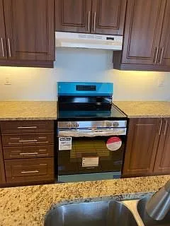 91 Antibes Dr #UPPER — Photo 5