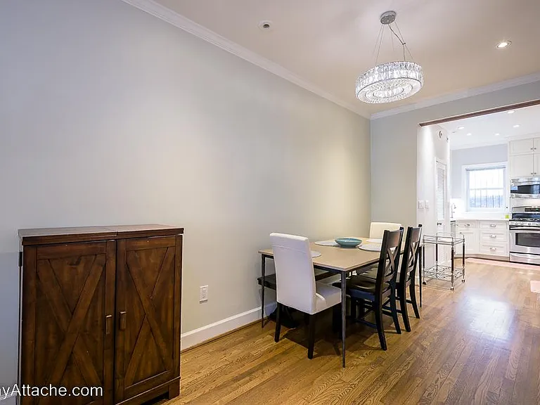 1421 Hopkins St NW — Photo 11
