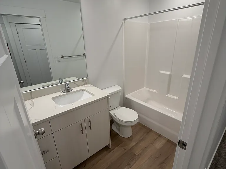 2736 E Kistler Aly — Photo 20