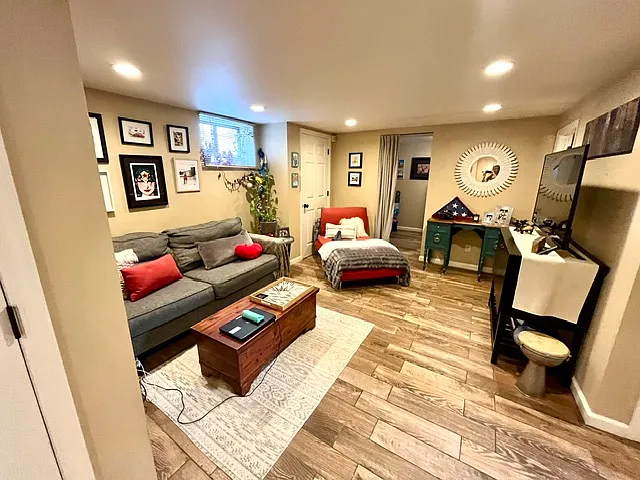 Meadow Ln — Photo 5