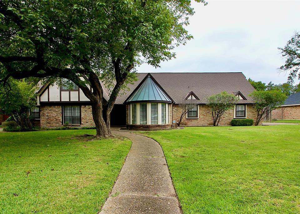 1st image of 1710 Green Tree Ln