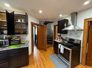 17 Renfrew St #1, Medford, MA 02155