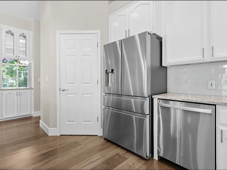2280 Cumberland Dr — Photo 8