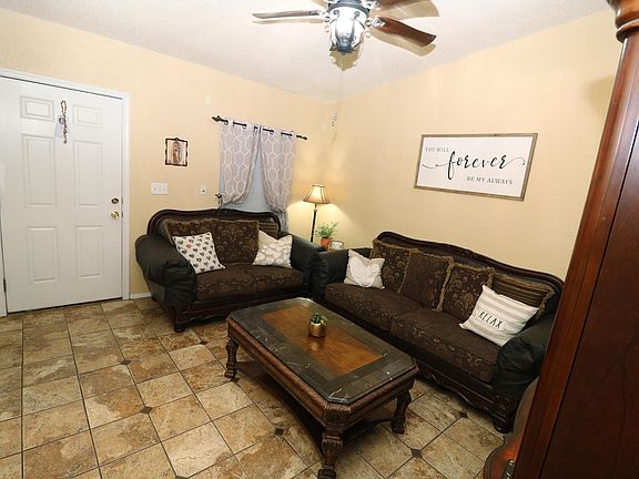 5th image of 14177 Tierra Halcon Dr