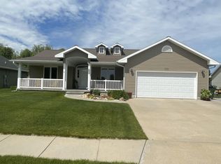 6004 Q Ave, Kearney, NE 68847