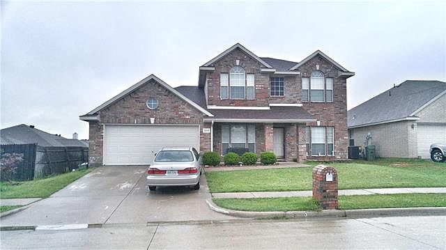 1st image of 7018 Meadow Bend Dr