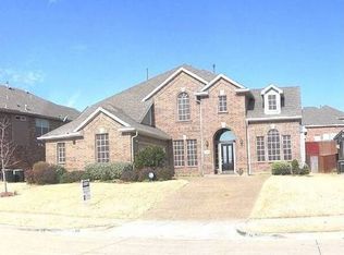 648 E Sandra Ln, Grand Prairie, TX 75052