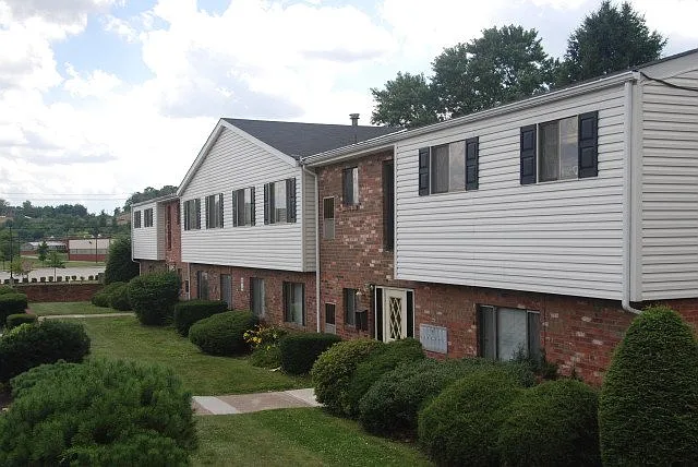 Cumberland Court — Photo 3