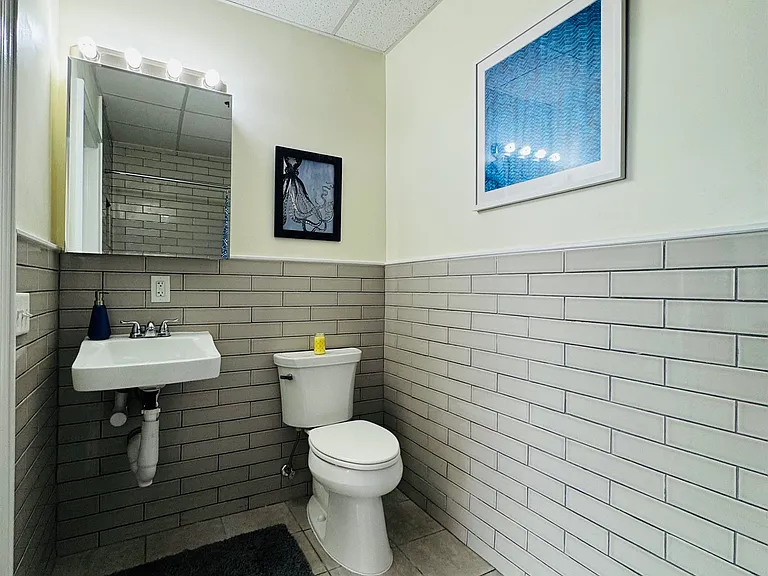 300 Communipaw Ave #43 — Photo 12