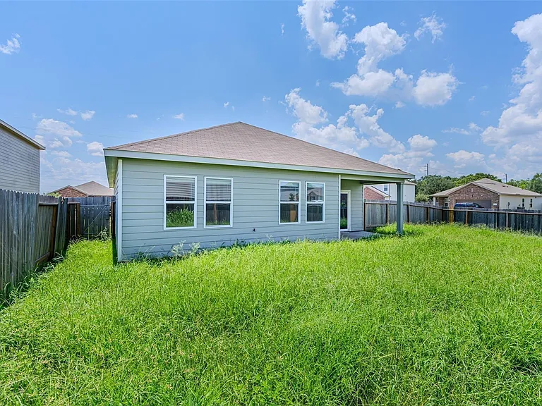 6307 Highland Heights Dr — Photo 26