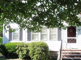 97 Jackson St, Fishkill, NY 12524