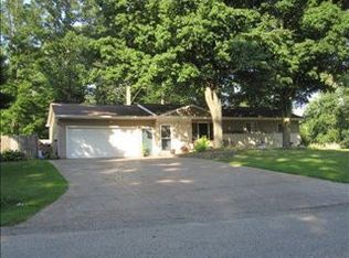349 Bingham Ct NW, Comstock Park, MI 49321