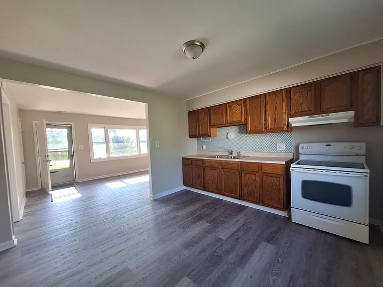 26530 Hayes Rd — Photo 7