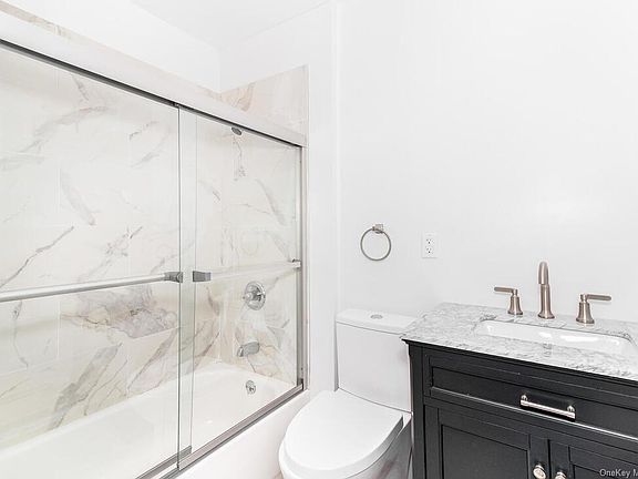 5th image of 251 Warburton Ave APT 4S