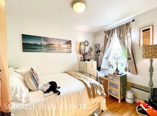 33 Maujer St APT 1, Brooklyn, NY 11206