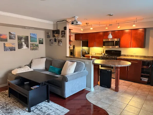 155 Virginia Ave APT 204, Lexington, KY 40508