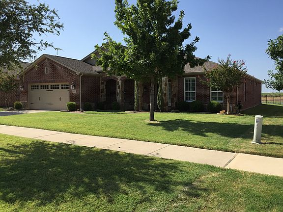 5th image of 1637 Harbor Springs Dr