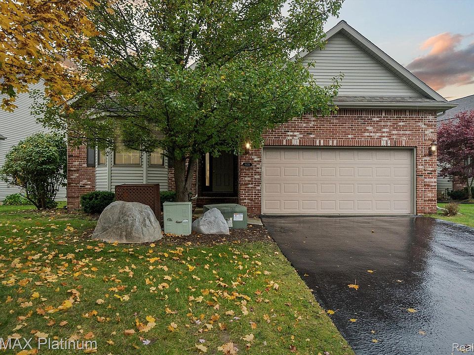 1st image of 6436 Woodburne Ct
